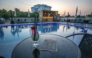 Azura Hotel