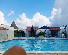 Boca del Mar Residence