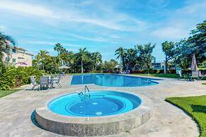 Green Bay Condos golf and garden views