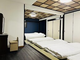 Matsuyamachi Dotonbori Condo