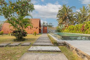 Kubu Selat Villa and Glamping
