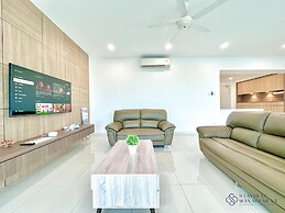 Iskandar Residences By Stayrene