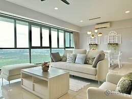 Iskandar Residences By Stayrene
