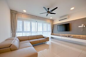 Iskandar Residences By Stayrene