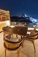 The Palace Pyramids inn