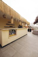 The Palace Pyramids inn