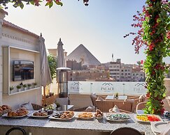 The Palace Pyramids inn