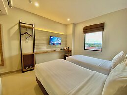 Front One Hotel Gombong