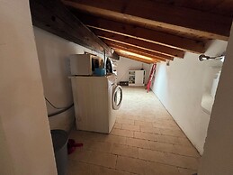 Piazza Erbe Lodge