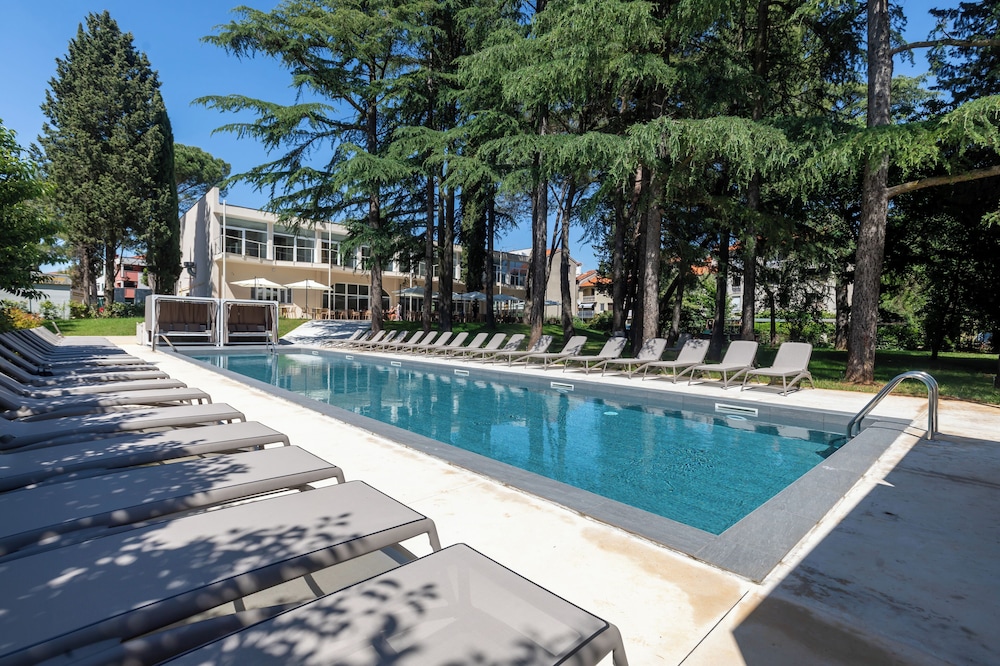 Hotel Emaus