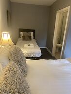 Turf Hotel
