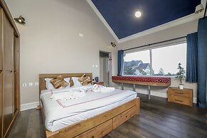 Eagles Wings Abode