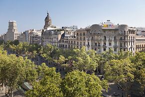 Passeig de Gracia by Enjoybcn