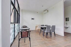 Capital O 93266 Palmier Hotel