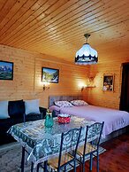 Family hotel Maia