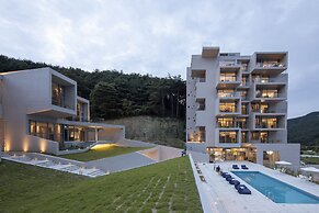 Ely Stay Jeongeup