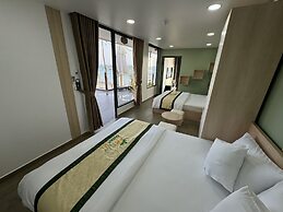 Resort Queen Sea