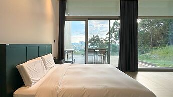 Ely Stay Yeosu