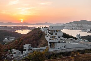 Ely Stay Yeosu