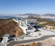 Ely Stay Yeosu