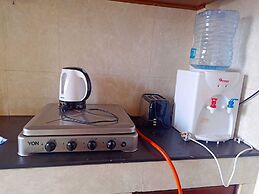 Lux Suites Trm drive Apartments Roysambu