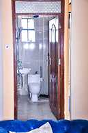 Lux Suites Trm drive Apartments Roysambu