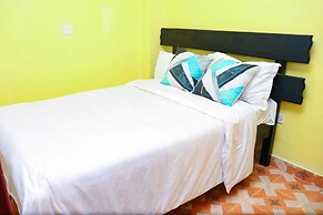 Lux Suites Trm drive Apartments Roysambu