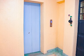 Lux Suites Trm drive Studio Apartments