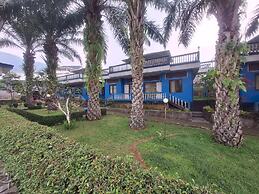 OYO 93280 Villa Efita
