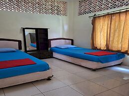 OYO 93280 Villa Efita