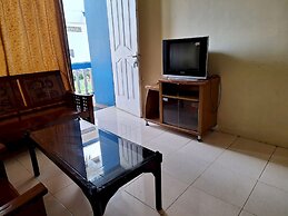 OYO 93280 Villa Efita