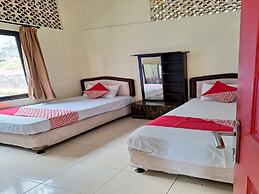 OYO 93280 Villa Efita