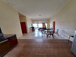 OYO 93280 Villa Efita