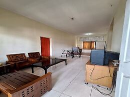 OYO 93280 Villa Efita
