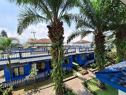 OYO 93280 Villa Efita