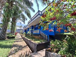OYO 93280 Villa Efita