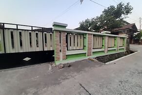 Hotel O Sengon Kostel Syariah
