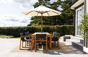 Oakvale Villa Sand