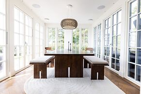 Oakvale Villa Sand