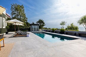 Oakvale Villa Sand