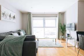 Contemporary 1BD Flat - Bristol City Centre!