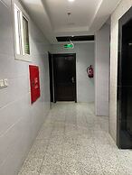 OYO 660 Taj Sabaa Apartments