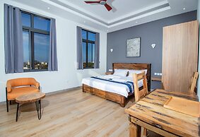Tanzanite Serviced Apartment