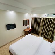 PULICKAL HEIGHTS HOTEL