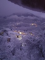 Elegance Retreat Manali Luxury Stay