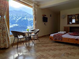 Elegance Retreat Manali Luxury Stay