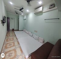 Sri Sivalakshmi AC Guest House