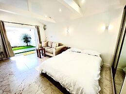 Stunning 1-bed Studio in Greenford