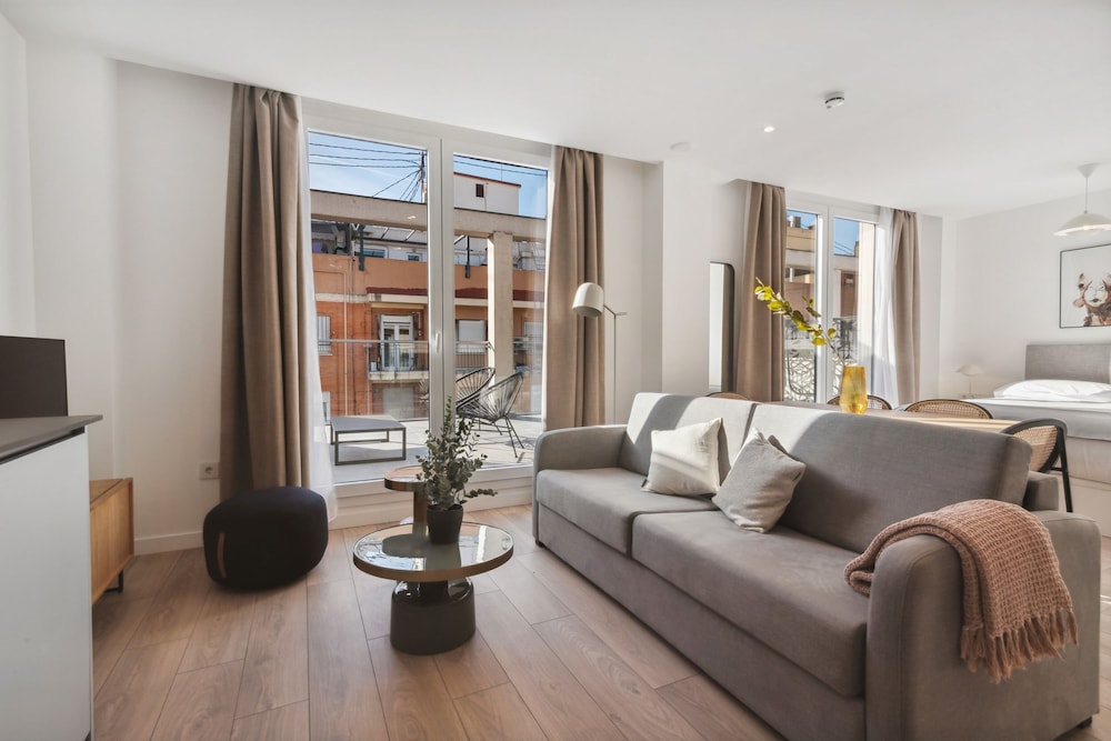 Limehome Valencia Carrer del Pare Palau