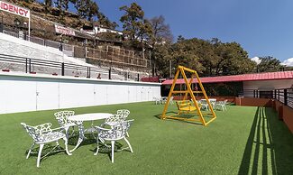 Treebo Stotrak S N Residency, Mussoorie